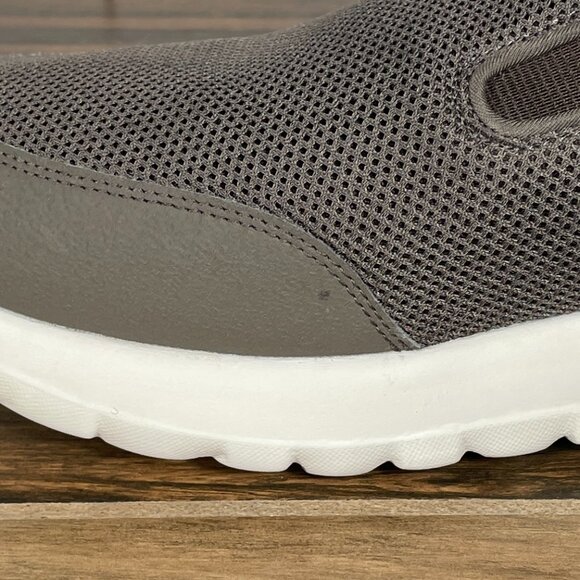 Skechers GO Walk Max Clinched Mens Sz 9.5 Extra Wide Shoes Khaki Slip On Sneaker - Picture 6 of 16